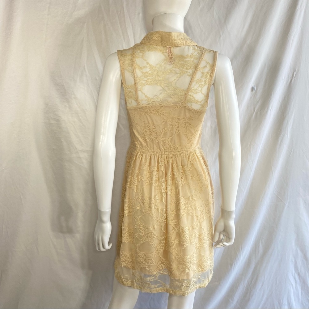No Boundaries Khaki Lace Sleeveless Layered Dress - Picture 7 of 7